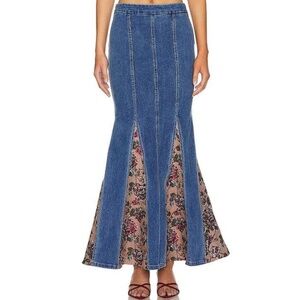 Luda Maxi Skirt MAJORELLE